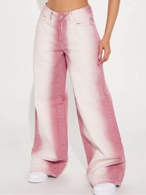 GETS ME EVERY TIME JEANS - FASHION NOVA